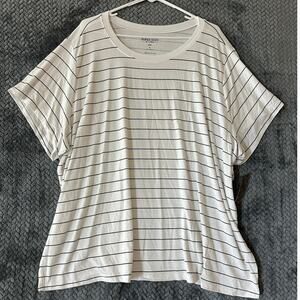NWT Torrid Perfect Crew Neck Tee Shirt 5 5X White Black Stripe